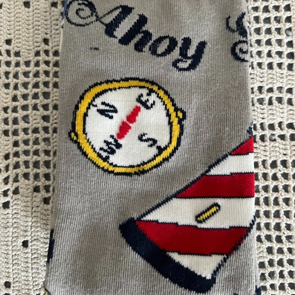 NEW with tags YoSox  grey, red, navy, white & yellow socks men’s size 7-12 rare - Picture 3 of 9